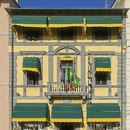 Hotel Bahia Βιαρέτζιο Εξωτερικό φωτογραφία