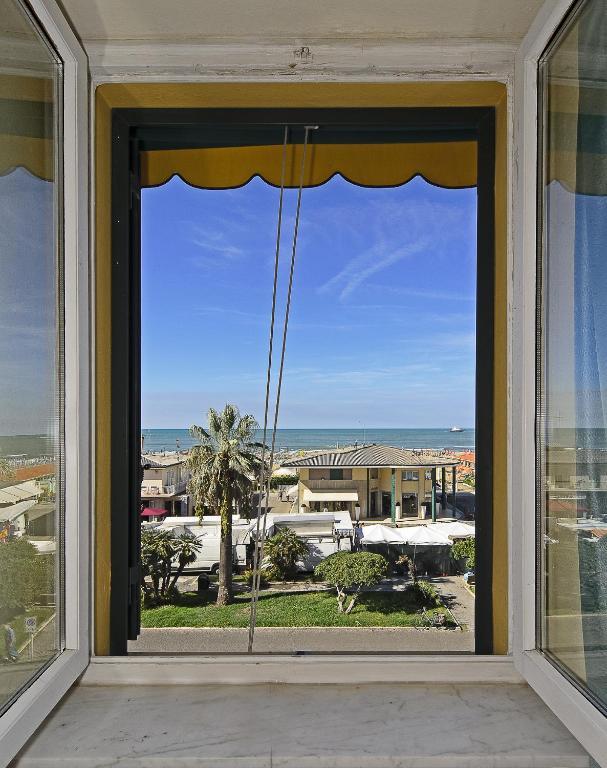 Hotel Bahia Βιαρέτζιο Εξωτερικό φωτογραφία