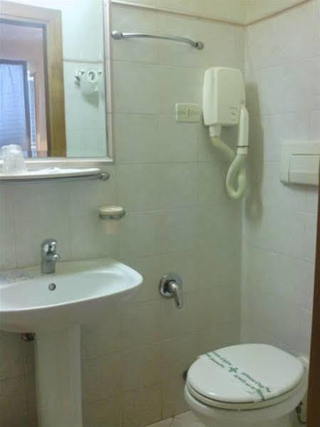 Hotel Bahia Βιαρέτζιο Εξωτερικό φωτογραφία